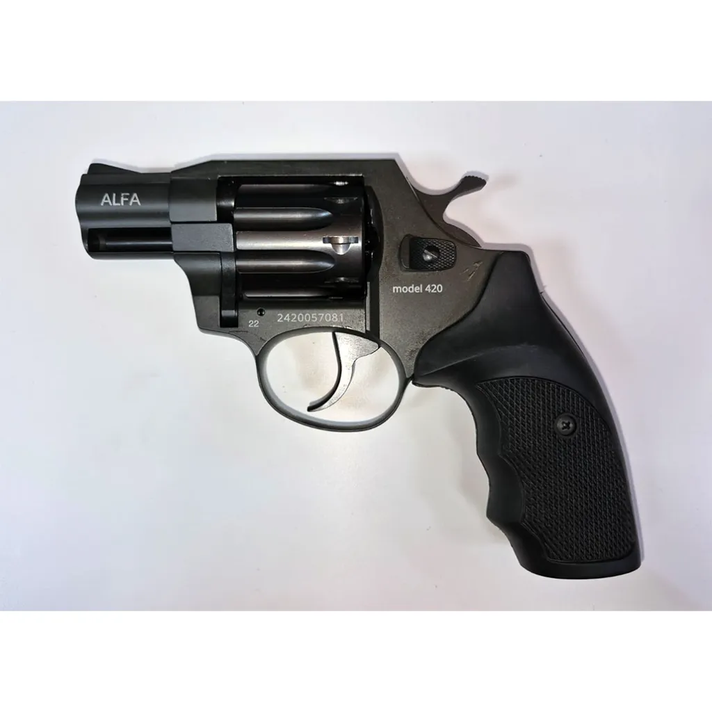 revolver-proj-420-2.webp