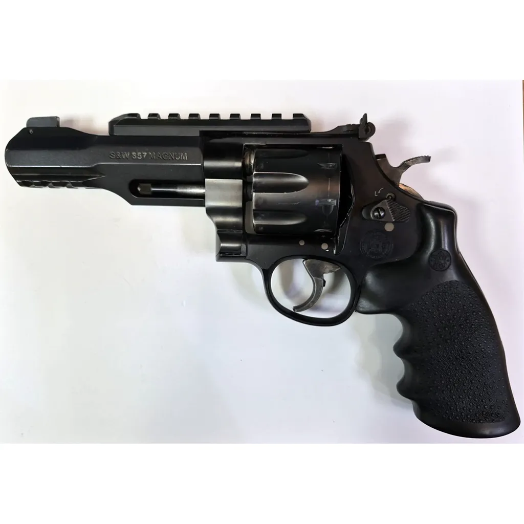 SMITH_WESSON_357.webp