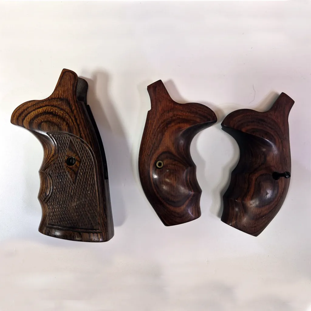 SMITH_WESSON_357_4.webp