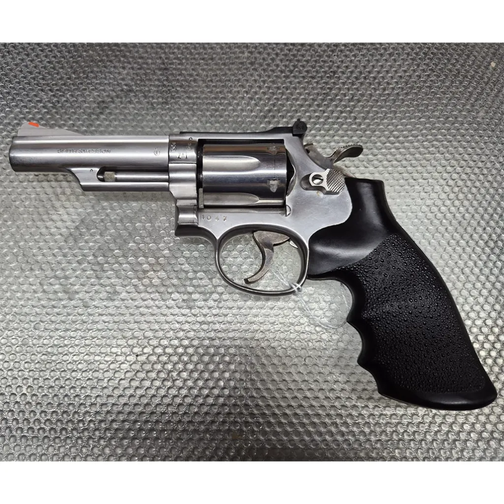 Revolver_S&W_cal357_2.webp